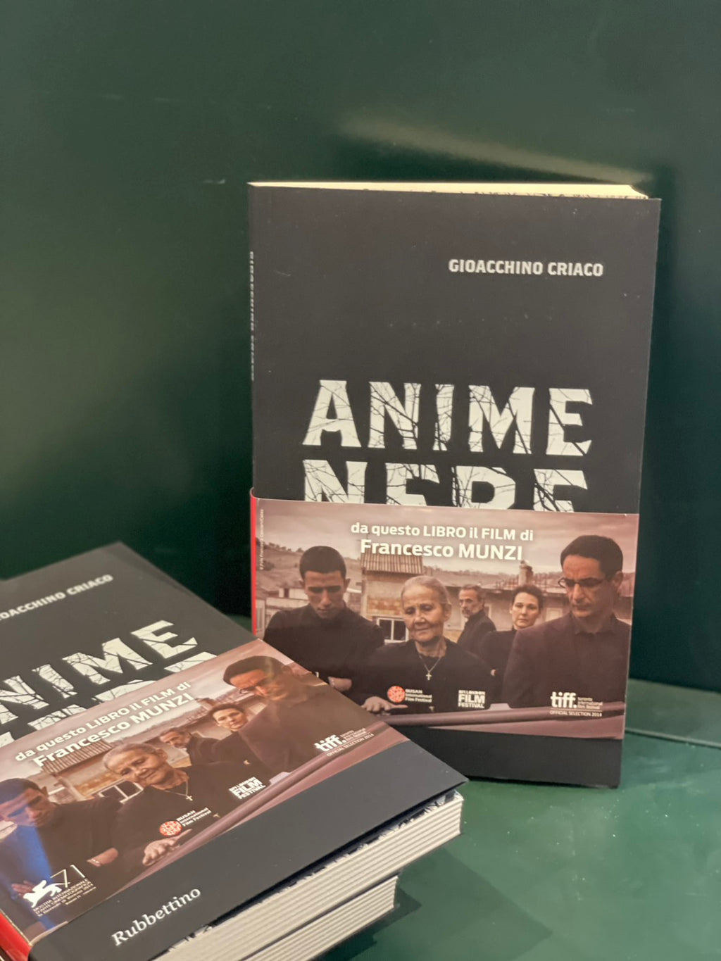 Anime nere book
