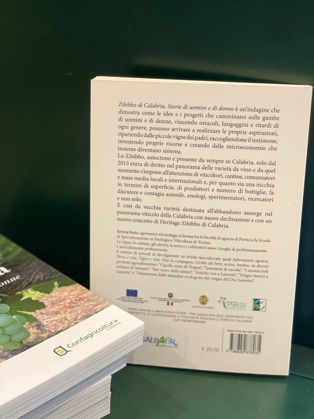 Zibibbo di Calabria: Storie di uomini e di donne