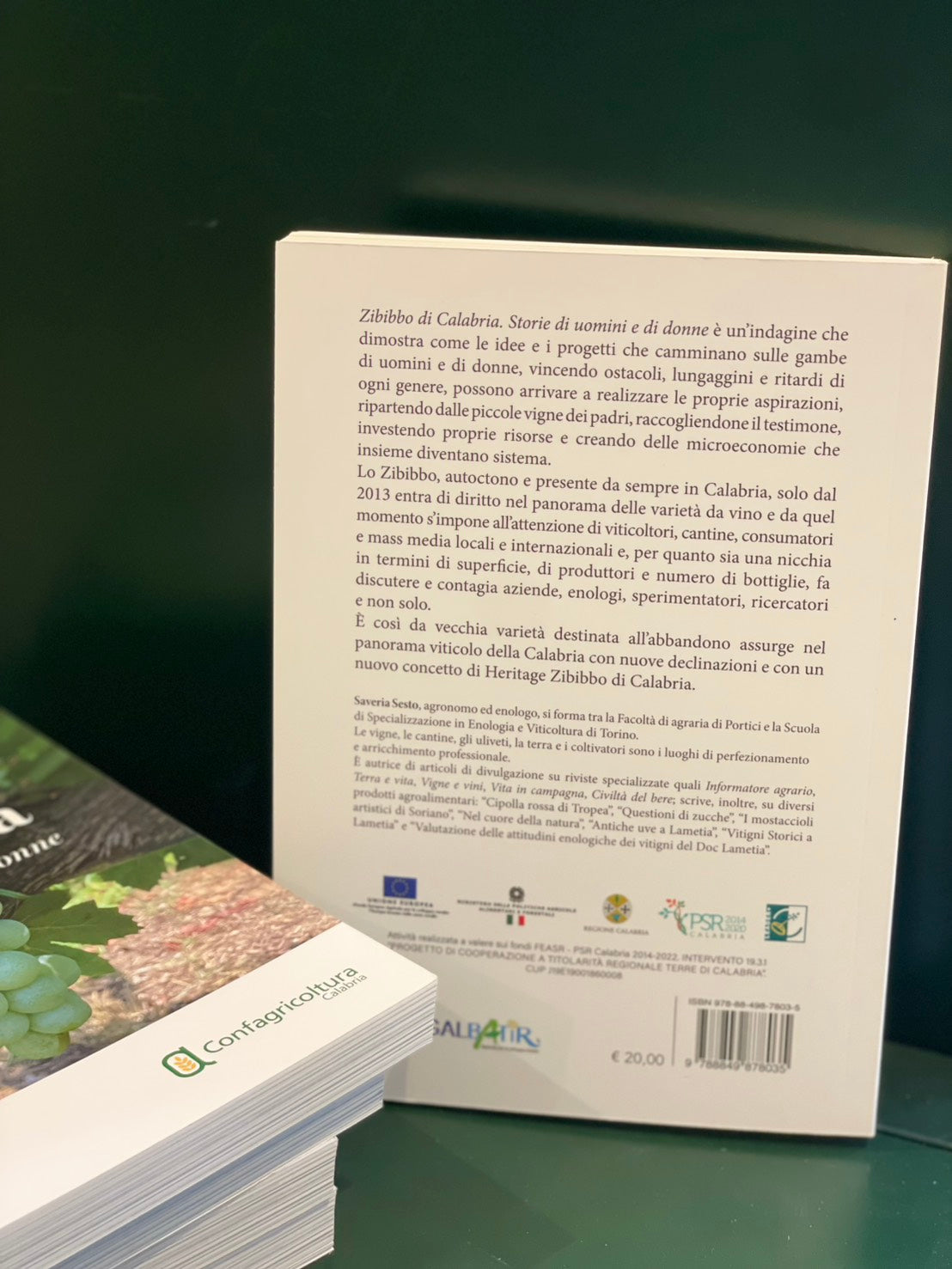 Zibibbo di Calabria: Storie di uomini e di donne