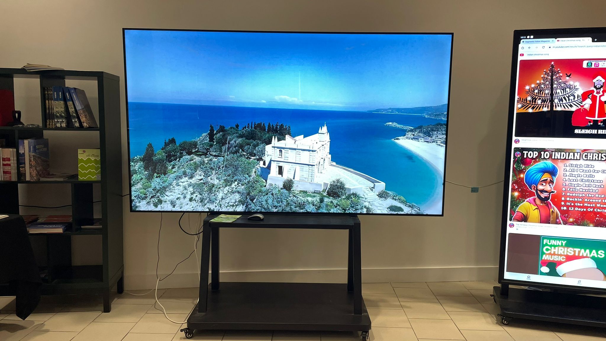Smart TV + Heavy-Duty Mobile Trolley Bundle – Save $2,500!
